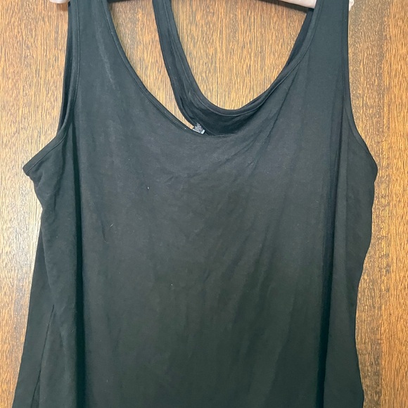 Sexy black top. - Picture 2 of 5